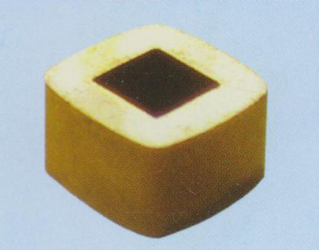 給電板C-002